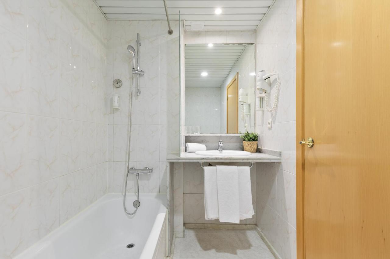 Andreas Apartments Tarragona Esterno foto